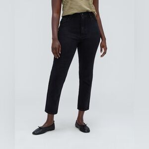 Everlane The Curvy Cheeky Hourglass Jean - Inseam 26.5" - 32 Ankle/Crop